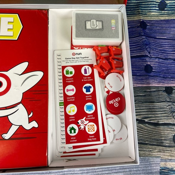 The Game of Life Target edition board game - Picture 3 of 9